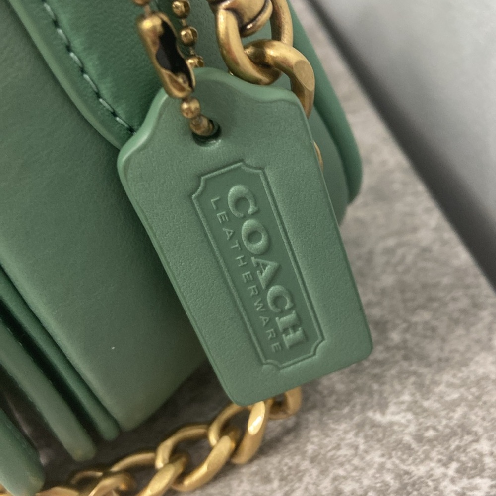 Coach Limited Edition Quilted DinkyGreen Crossbody Bag with Gold Accents - Picture 2 of 10